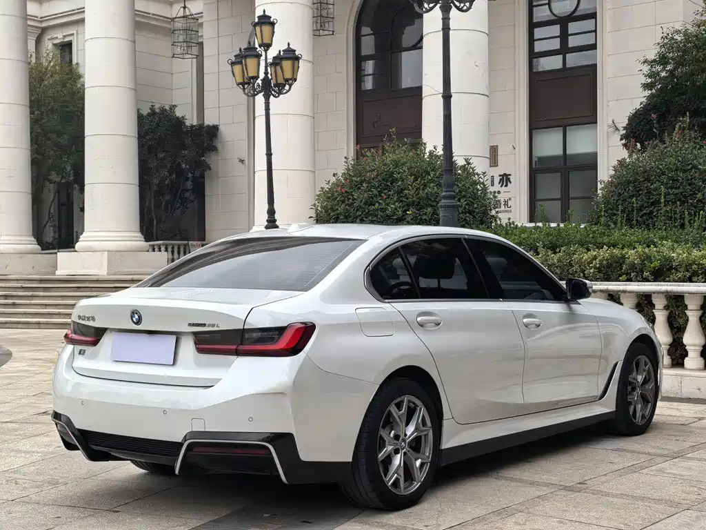BMW i3 — миниатюра 17