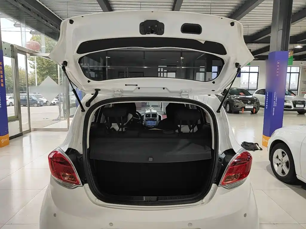 Changan BenBen — миниатюра 19