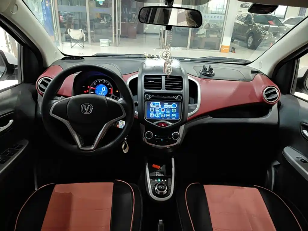 Changan BenBen — миниатюра 10
