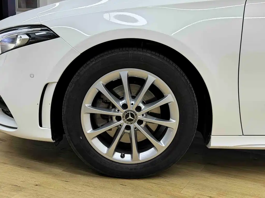 Mercedes-Benz A-Class — миниатюра 5