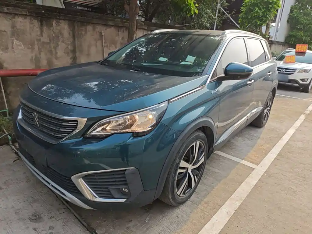 Peugeot 5008