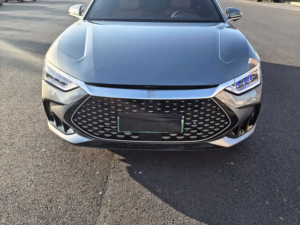 BYD Han — миниатюра 2