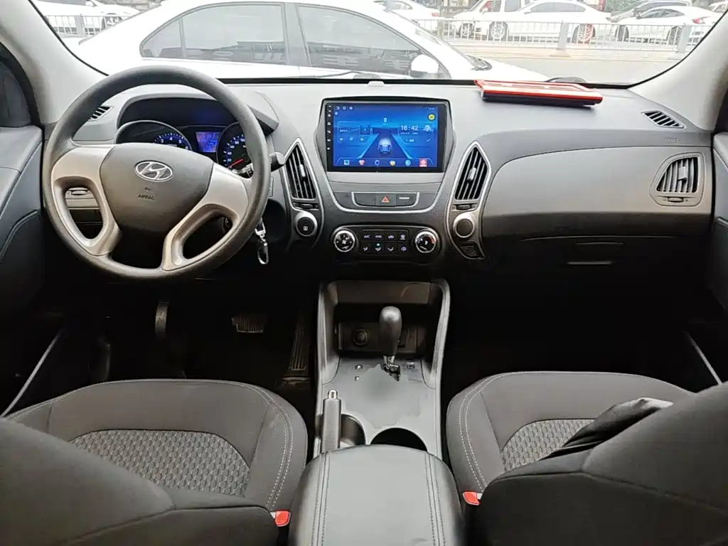 Hyundai ix35 — миниатюра 10
