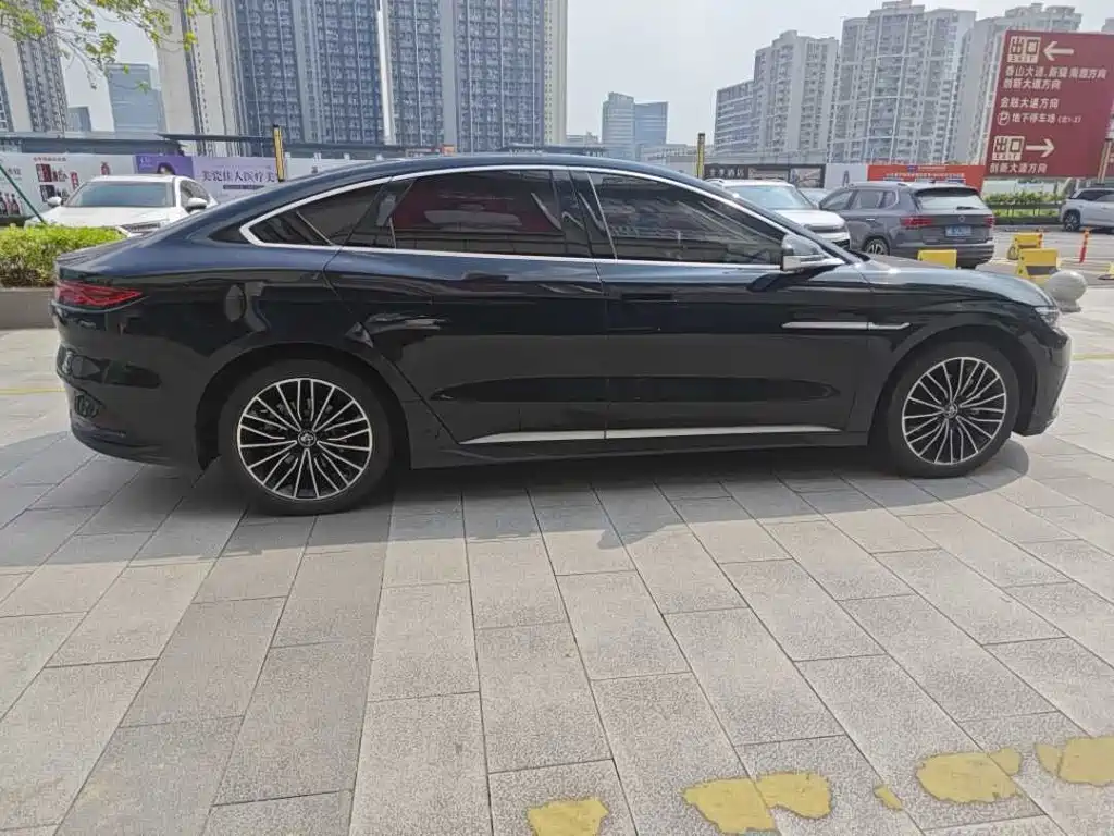 BYD Han — миниатюра 7