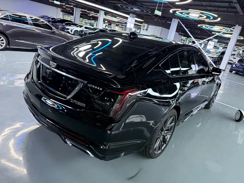 Cadillac CT5 — миниатюра 17