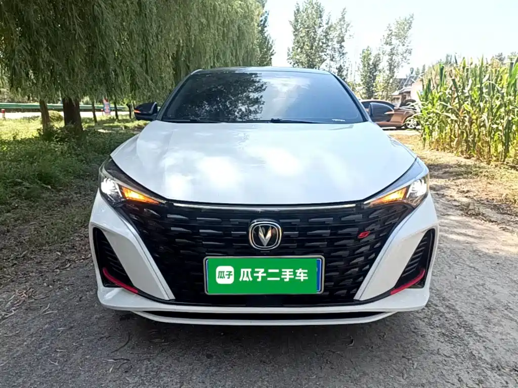 Changan Eado — миниатюра 3