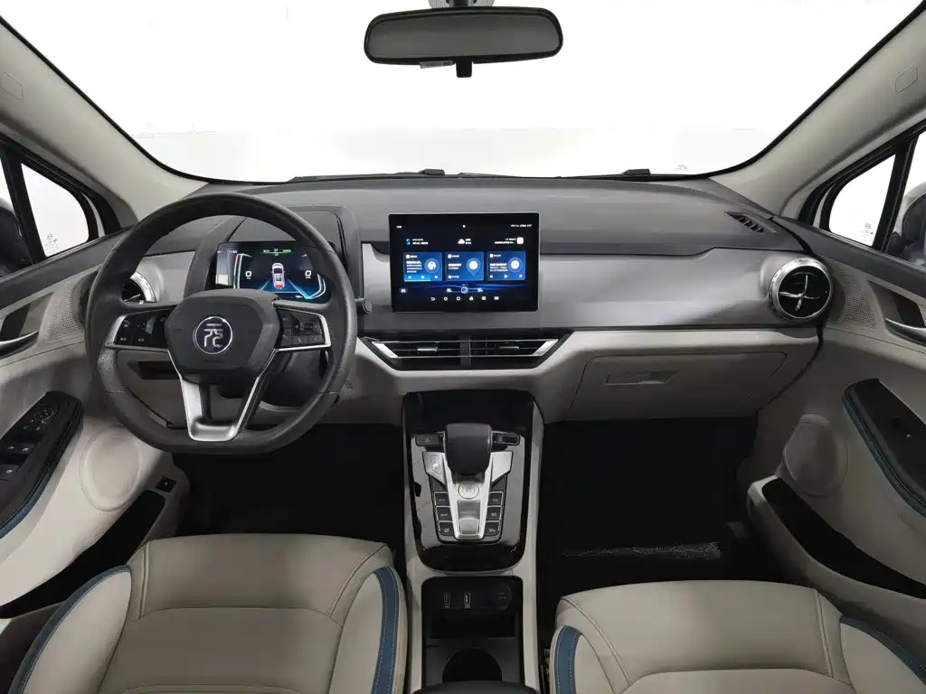 BYD Yuan Pro — миниатюра 5