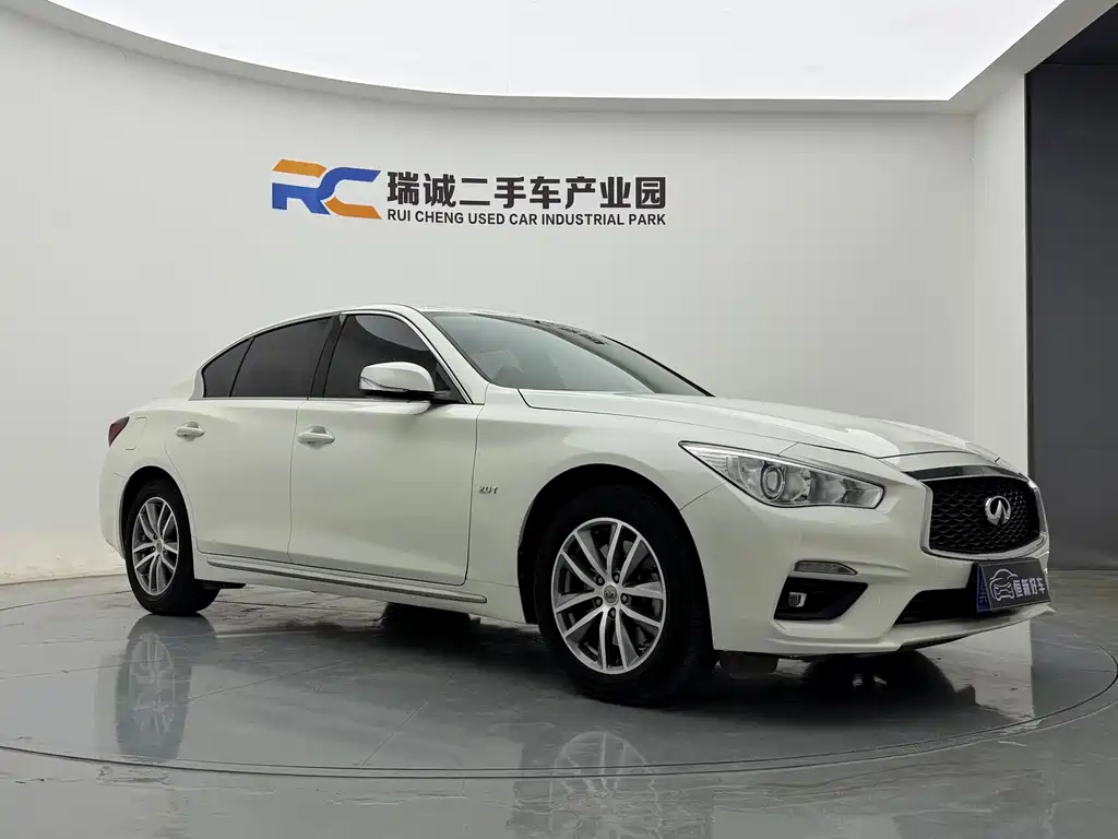 Infiniti Q50L — миниатюра 3