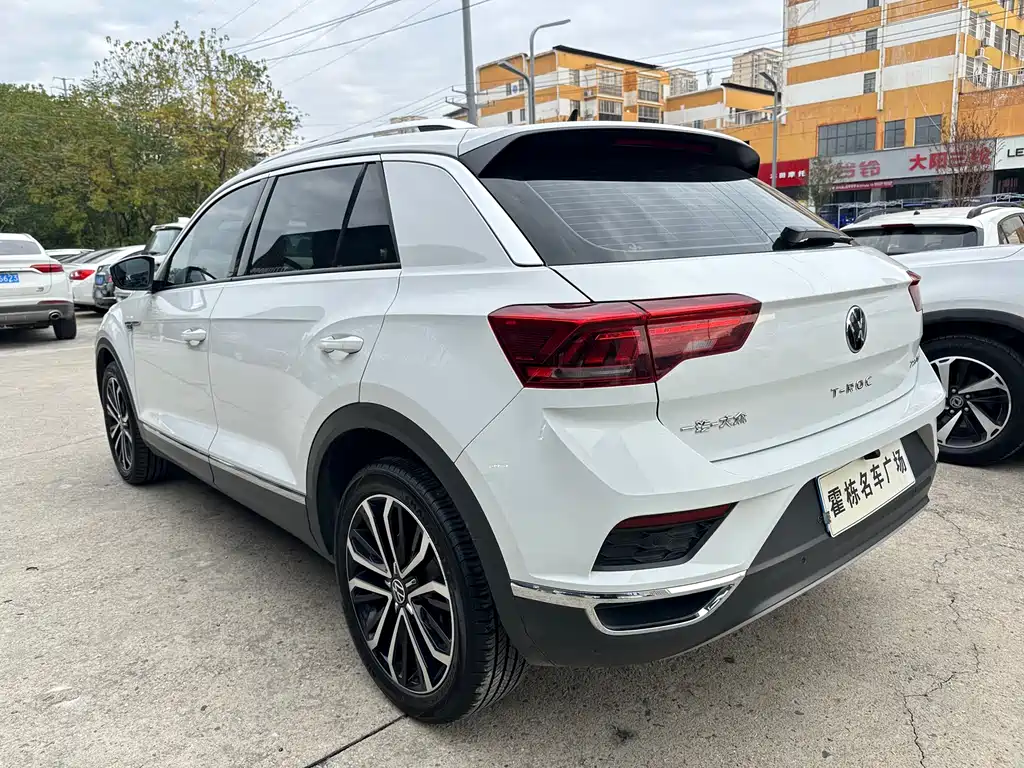 VOLKSWAGEN T ROC EXPLORING SONGS