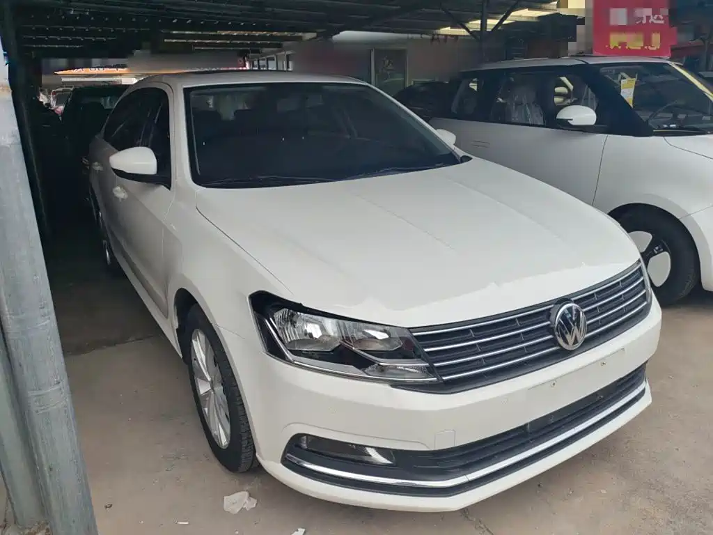 Volkswagen Lavida — миниатюра 4