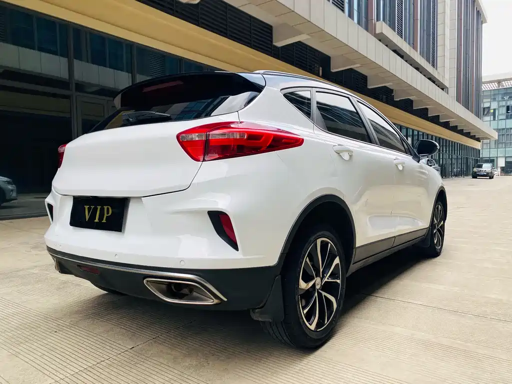 GEELY AUTOMOBILE EMGRAND GS