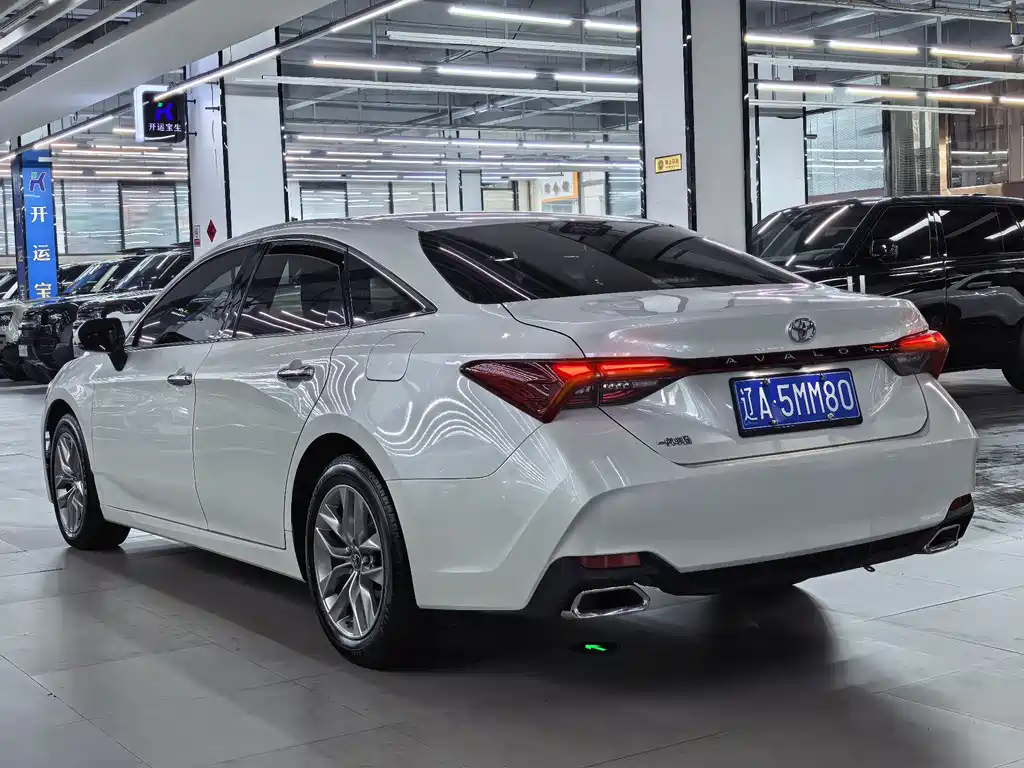 Toyota Avalon 2019 2.0L Luxury VI