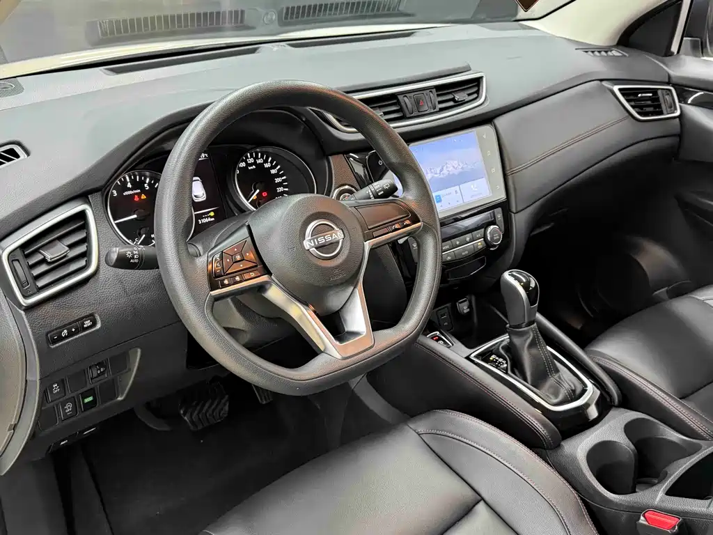Nissan Qashqai — миниатюра 11