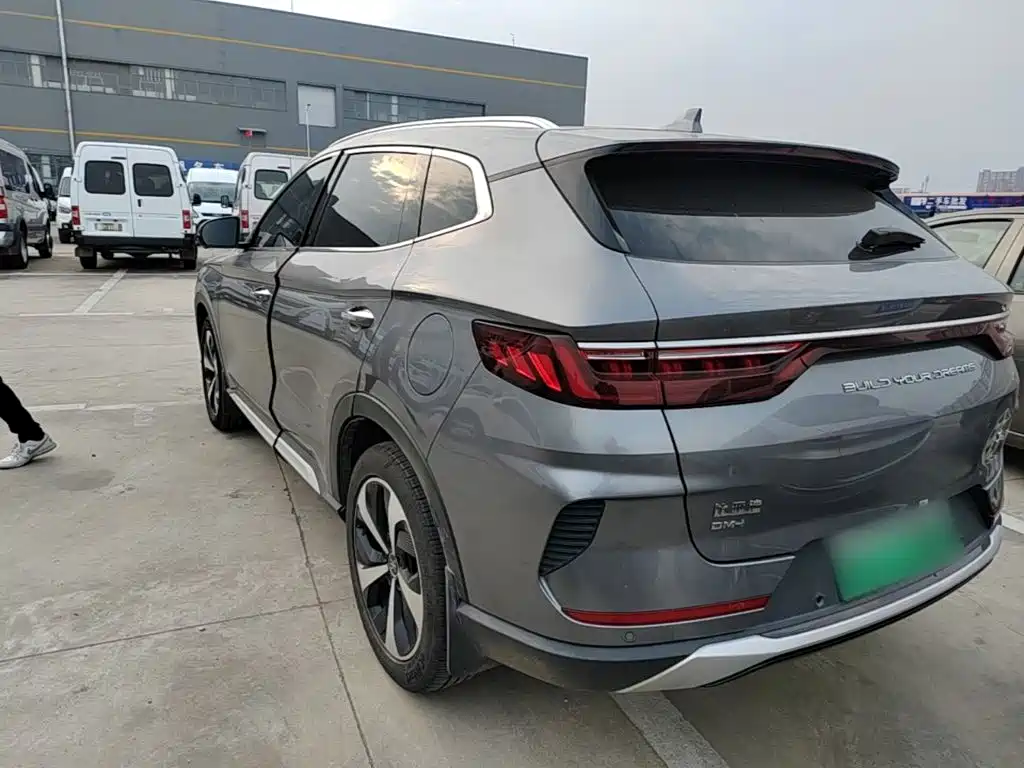 BYD PLUS New Energy — миниатюра 5