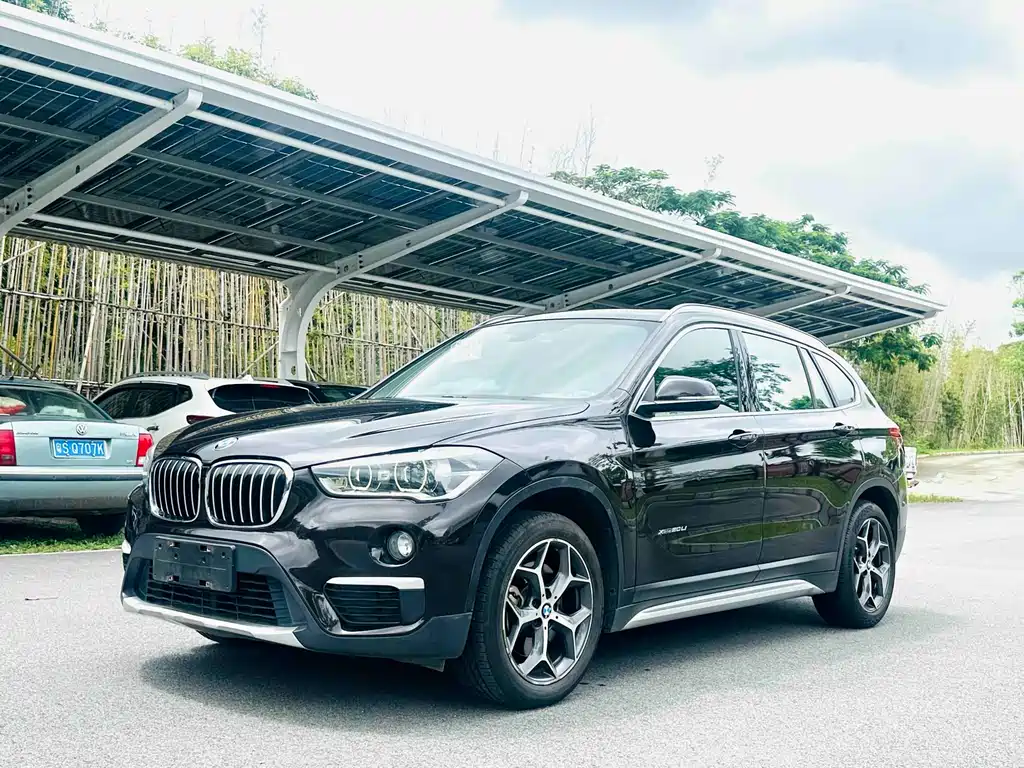 BMW X1 2018 xDrive20Li Premium