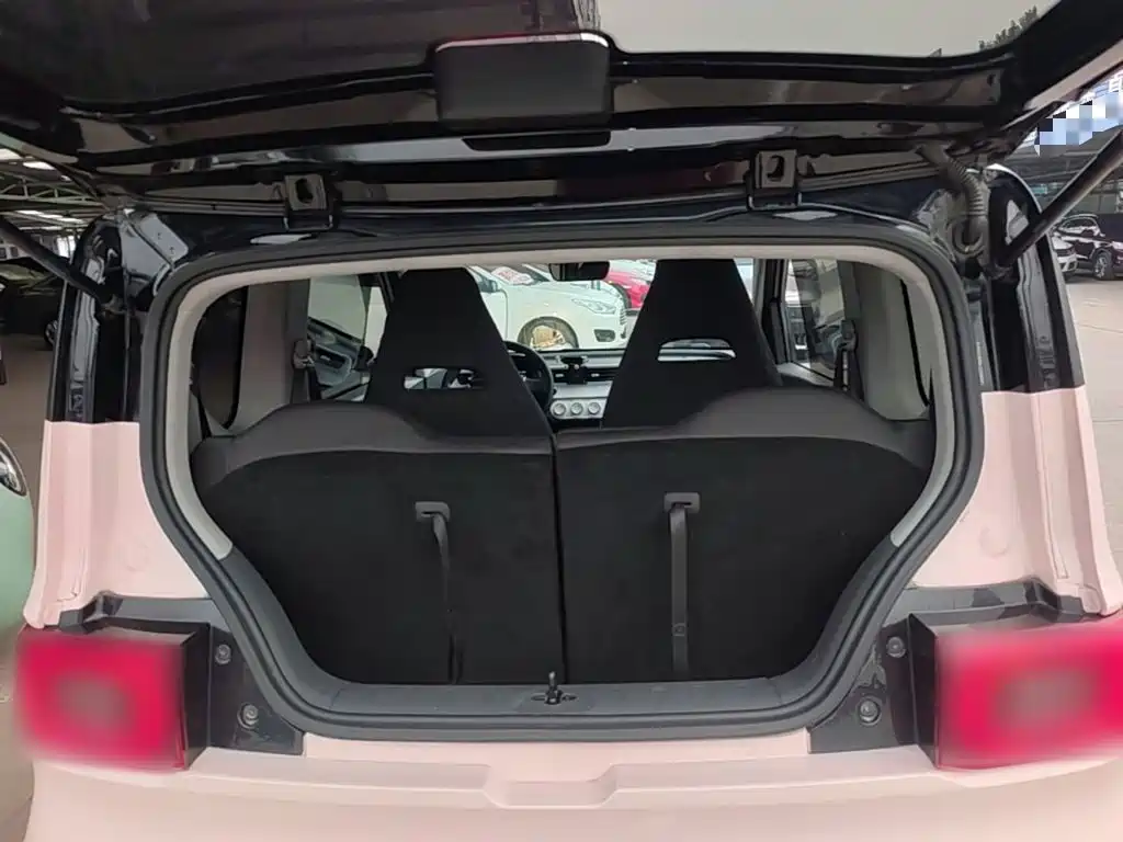 Wuling MINIEV — миниатюра 19