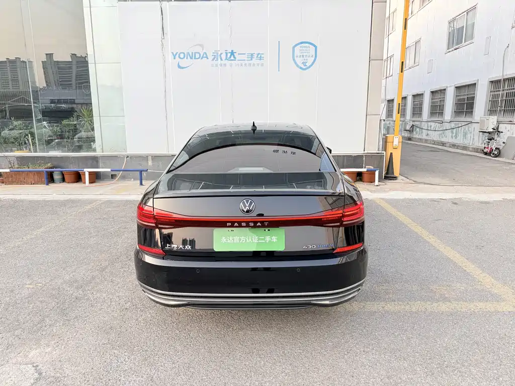 VOLKSWAGEN PASSAT NEW ENERGY