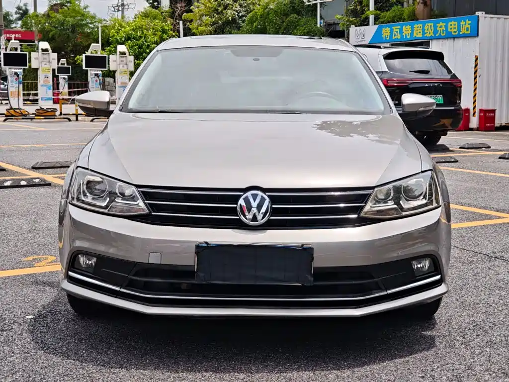 Volkswagen Sagitar — миниатюра 2