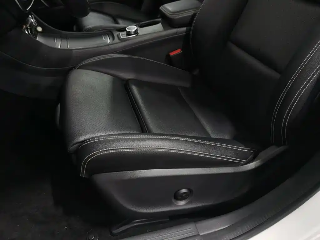 Mercedes-Benz GLA — миниатюра 20