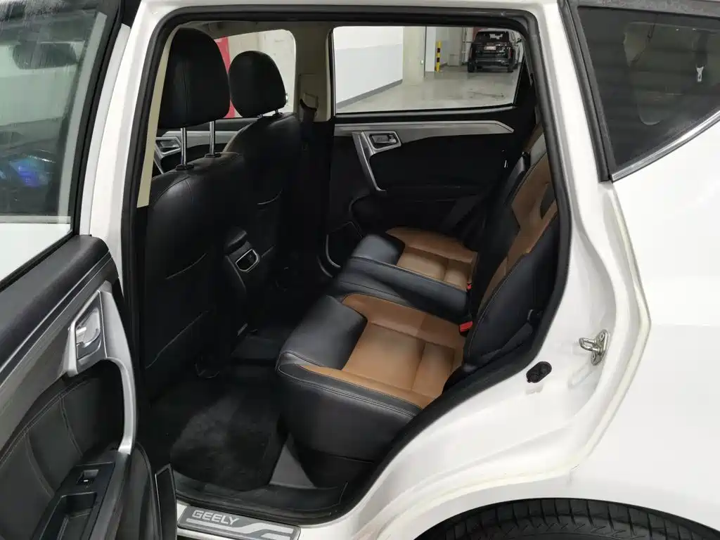 Geely Vision X6 — миниатюра 15