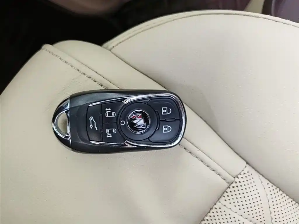 Buick GL8 2022 ES 653T Luxury