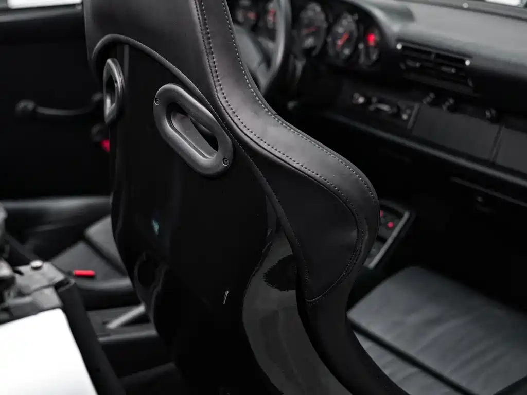 Porsche 911 1999 3.6L MT