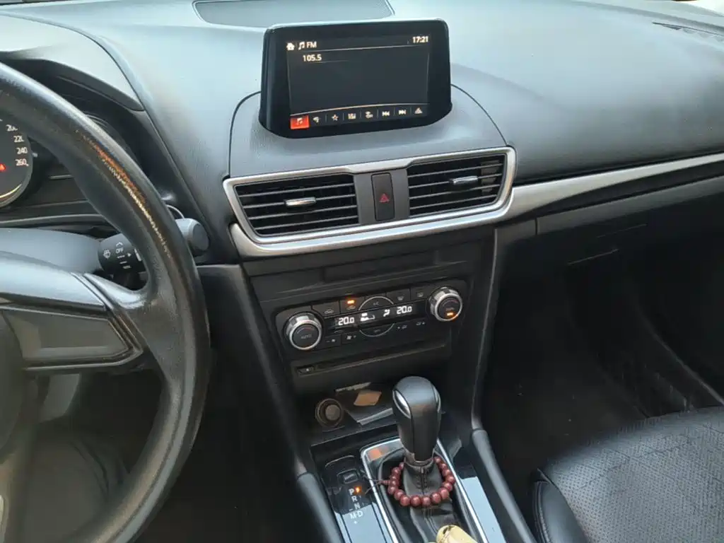 Mazda 3 Axela — миниатюра 13