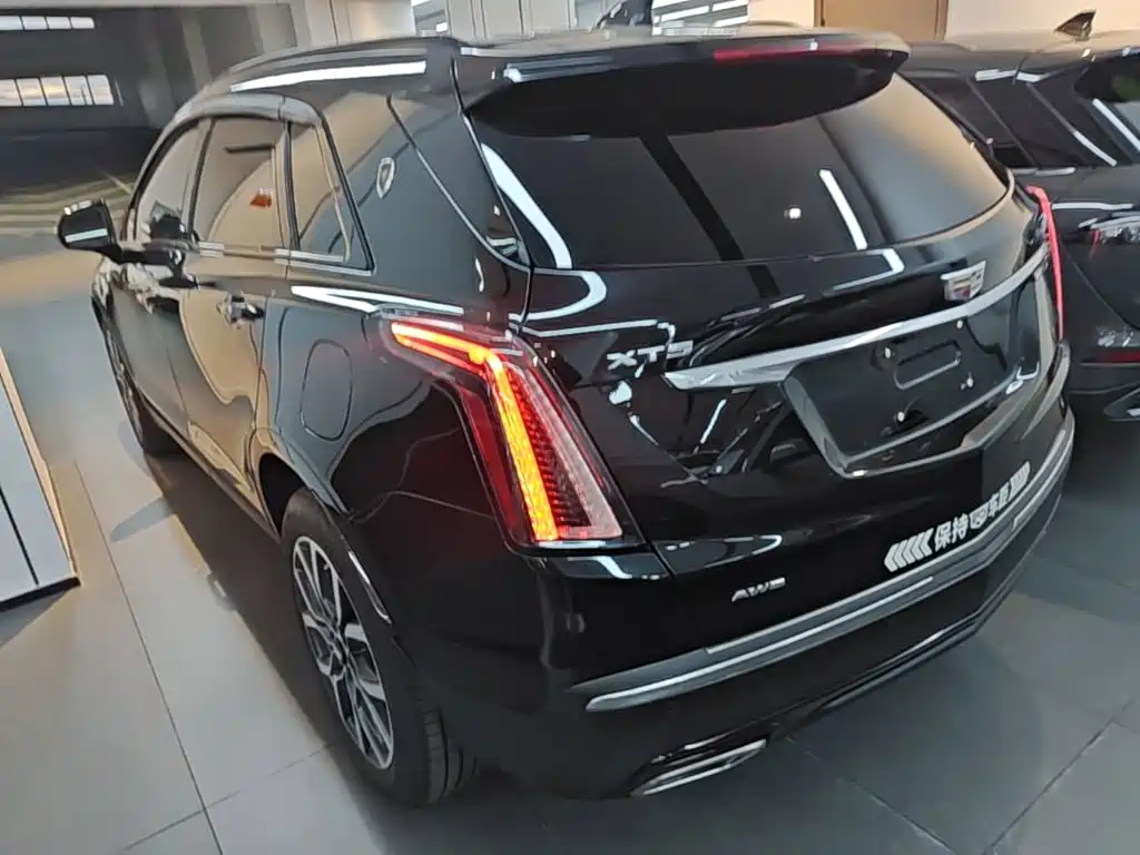Cadillac XT5 — миниатюра 5