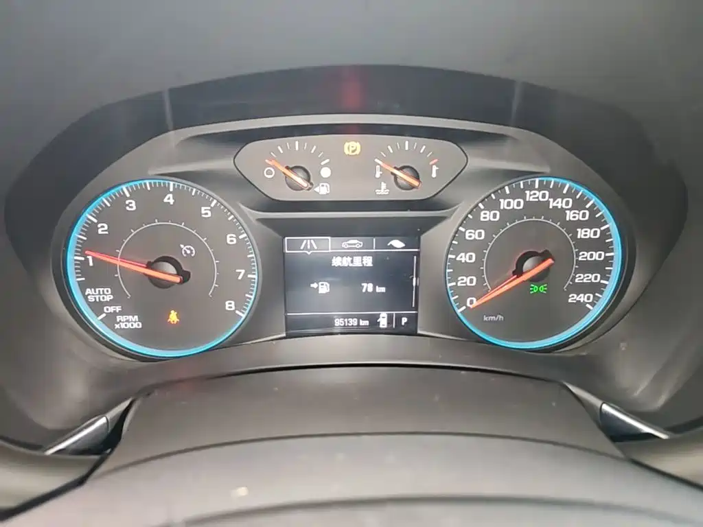 Chevrolet Equinox — миниатюра 12