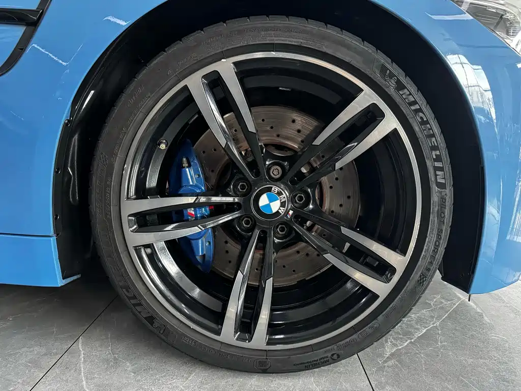 BMW M4 — миниатюра 21