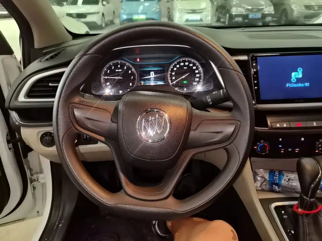 Buick Excelle — миниатюра 11