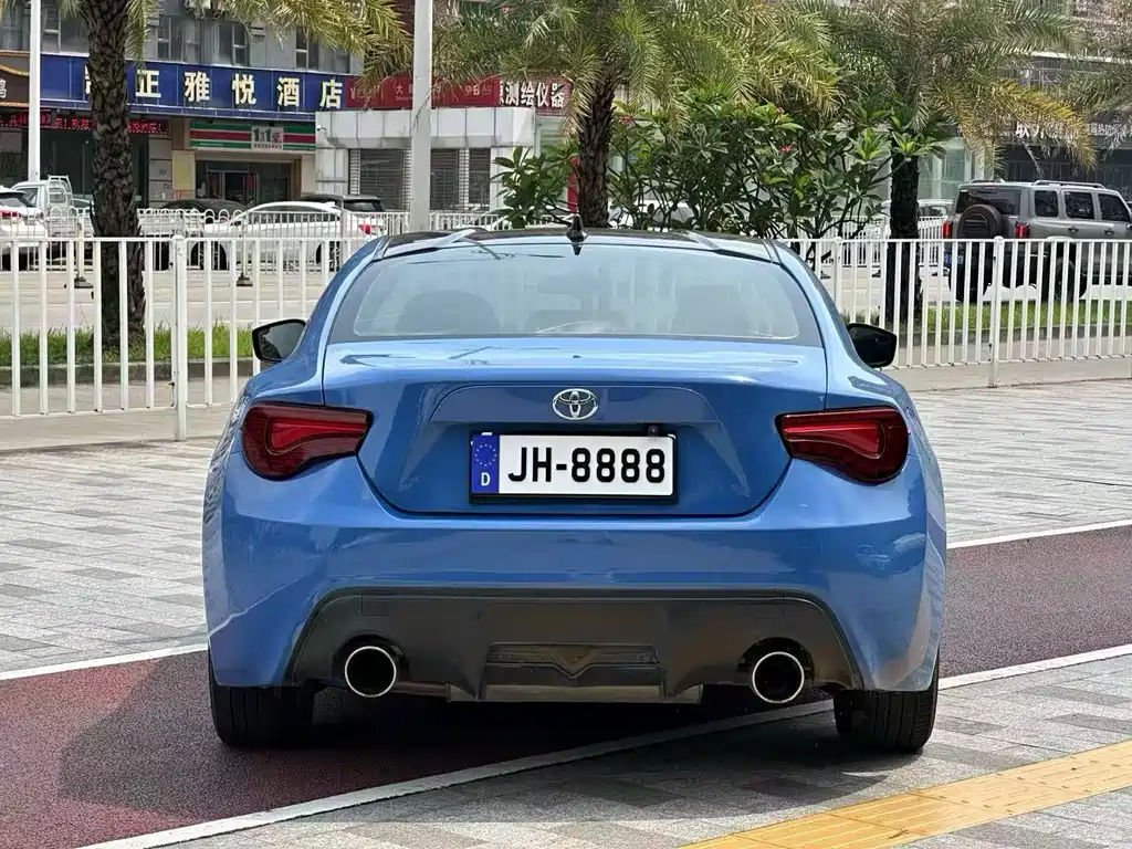 Toyota 86 2014 2.0L MT Luxury