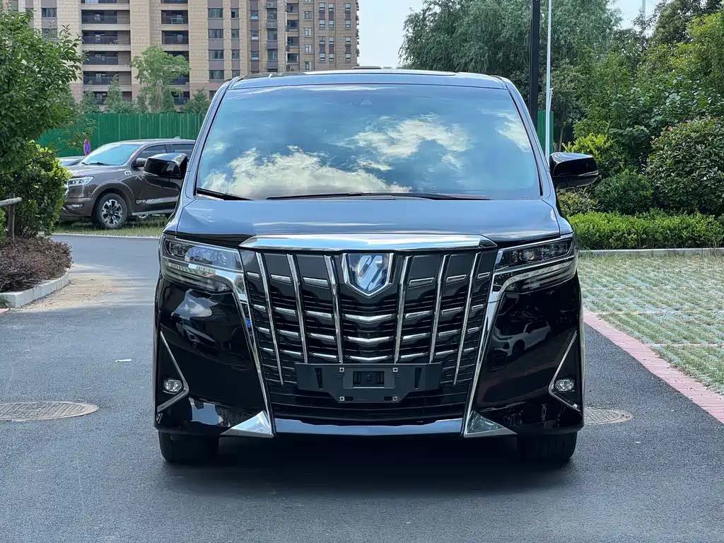 Toyota Alphard 2021 2.5L Luxury