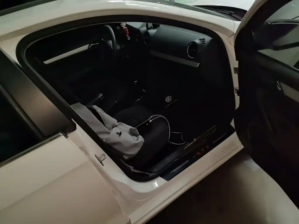 Volkswagen Jetta — миниатюра 20