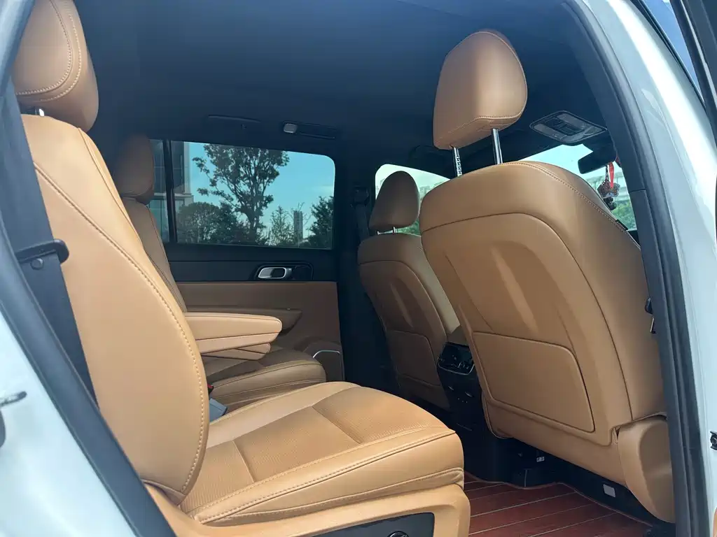 Li Auto Li ONE — миниатюра 8