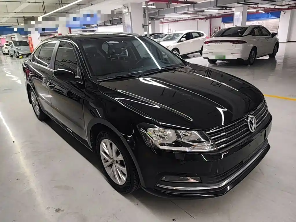 Volkswagen Lavida — миниатюра 4