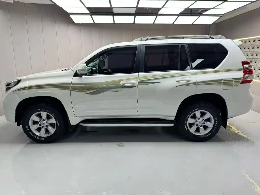 Toyota Prado — миниатюра 2