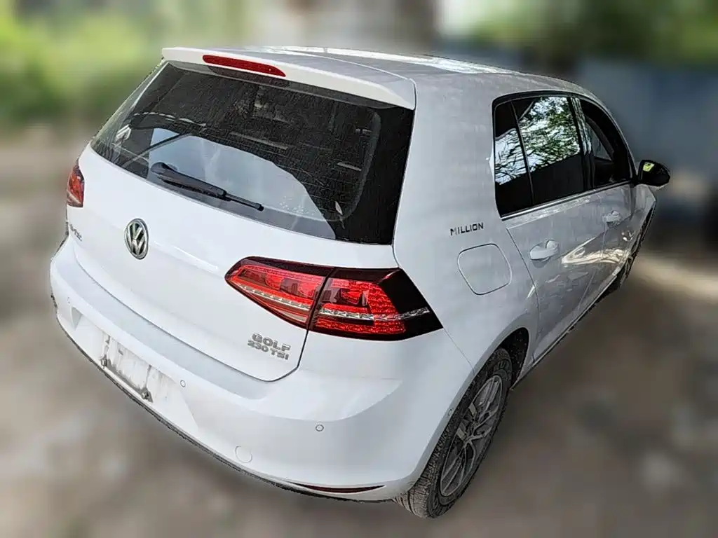 Volkswagen Golf — миниатюра 10