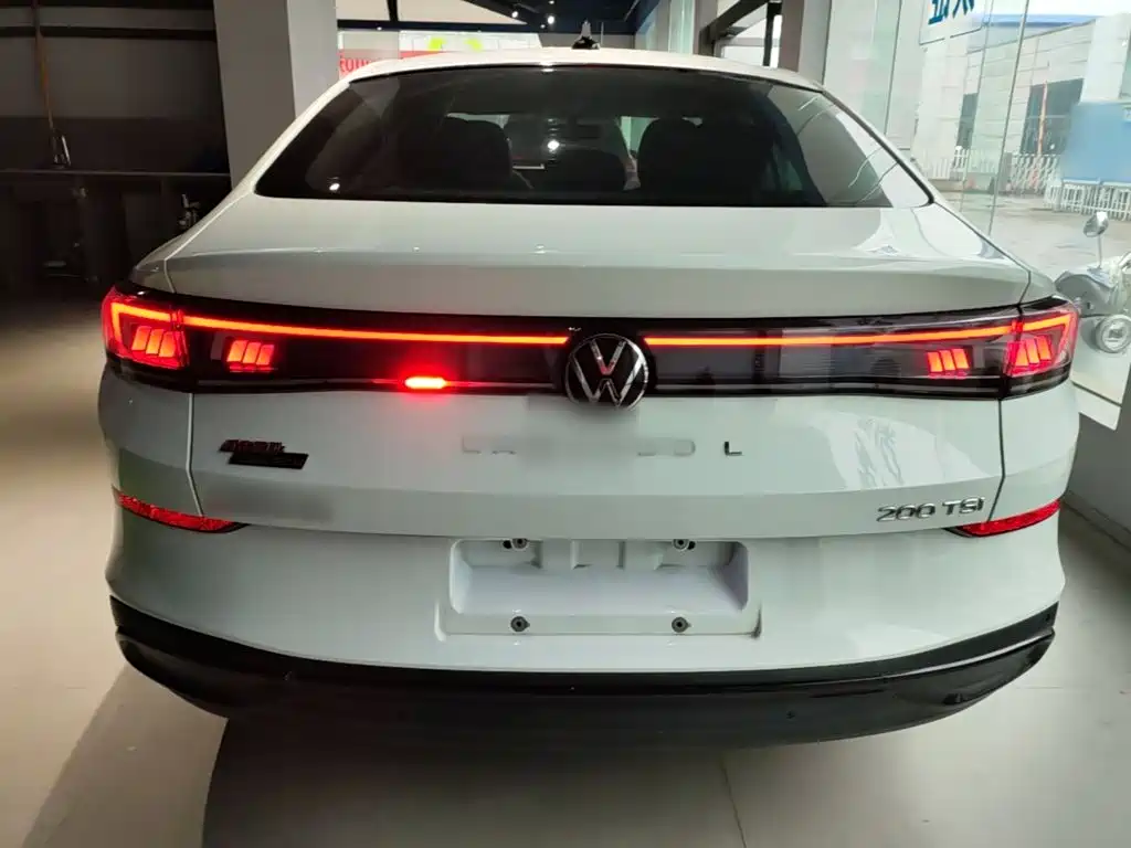Volkswagen Lamando — миниатюра 6