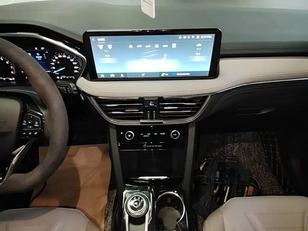 Ford Escape — миниатюра 13