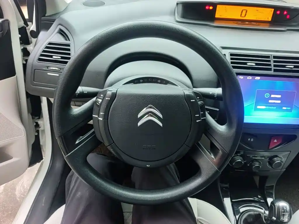 Citroen C-Quatre — миниатюра 11