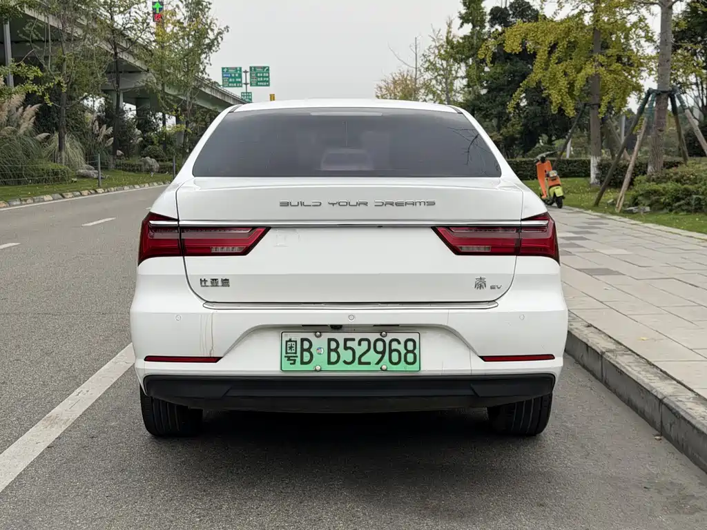 BYD Qin NEV — миниатюра 7