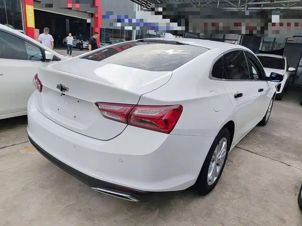 Chevrolet Malibu XL — миниатюра 7