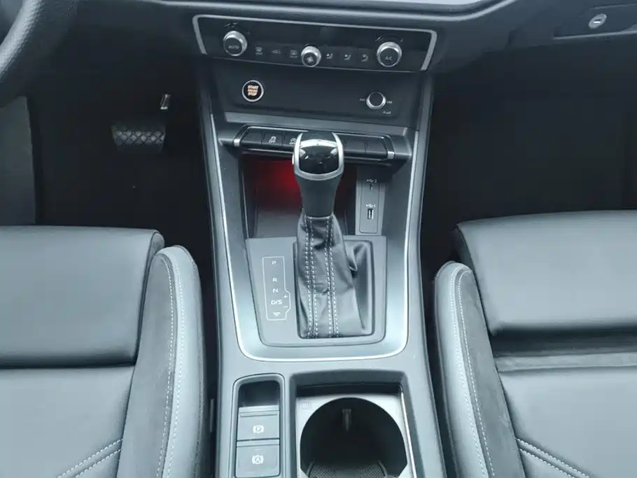 Audi Q3 Sportback — миниатюра 16