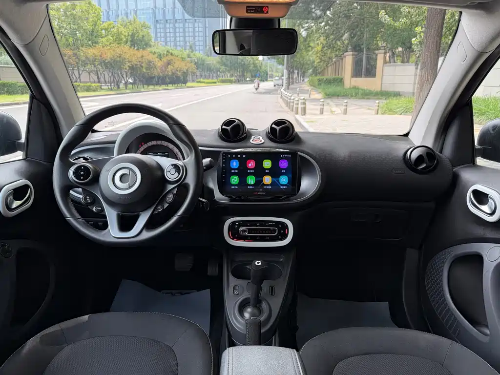 smart Smart Fortwo — миниатюра 7