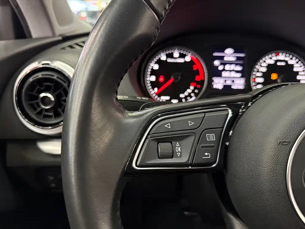 Audi A3 — миниатюра 9