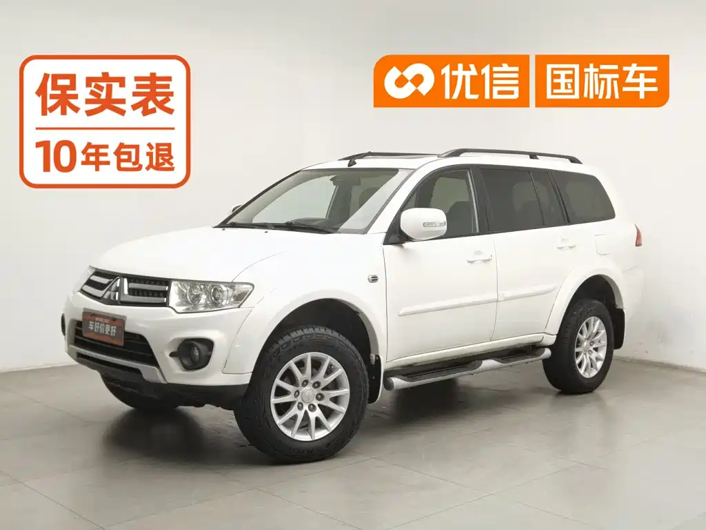 Mitsubishi Pajero Sport