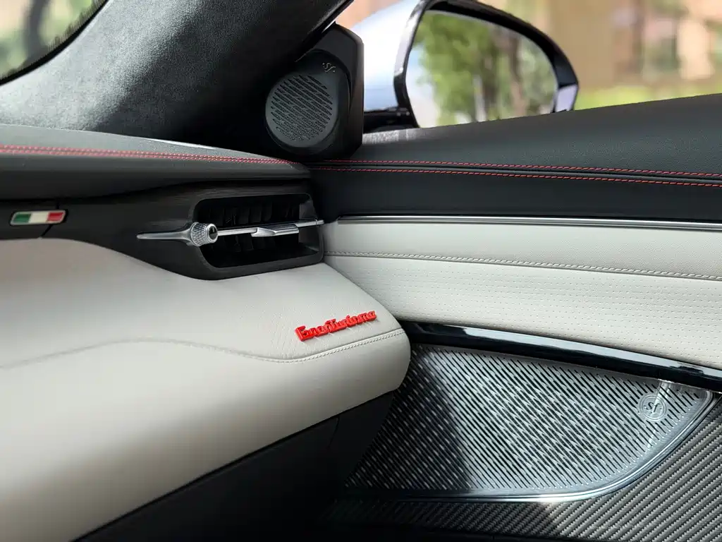 Maserati GranTurismo — миниатюра 15