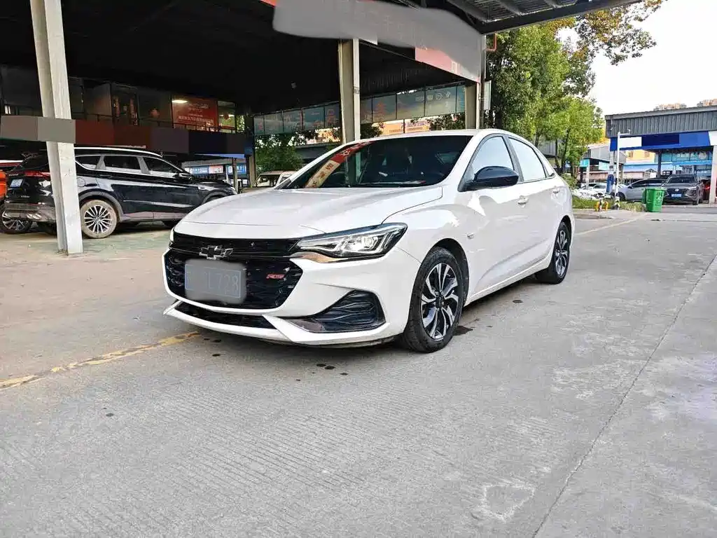 2021 Chevrolet Monza - zdjęcie 1 z 9