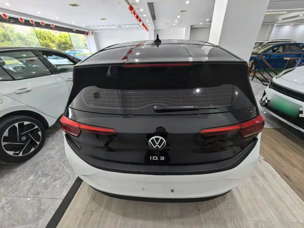 Volkswagen ID.3 — миниатюра 6